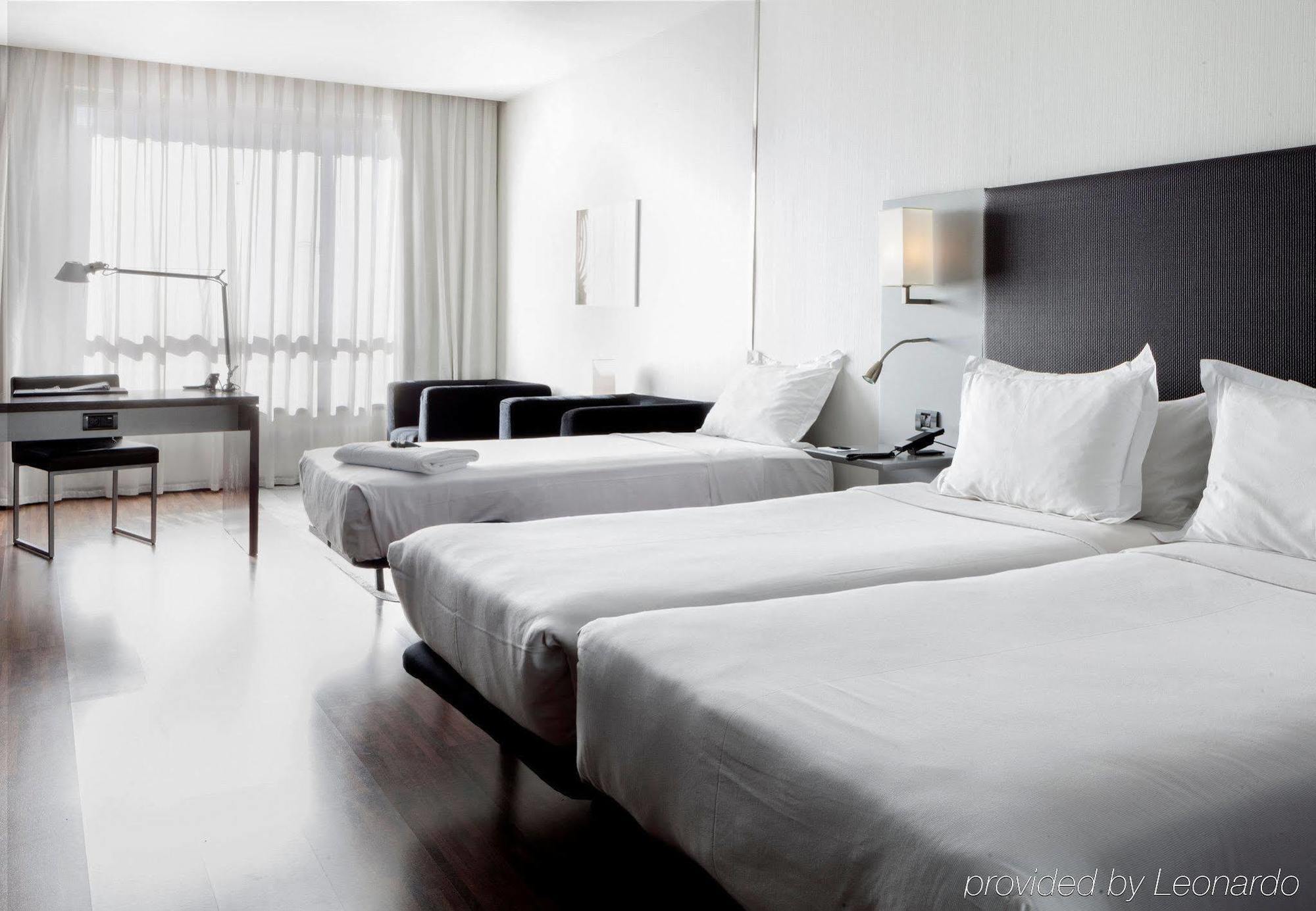 Ac Hotel By Marriott Madrid Airport Coslada Exterior foto